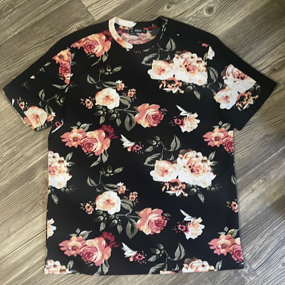 SHEIN large men’s shirt with flowers